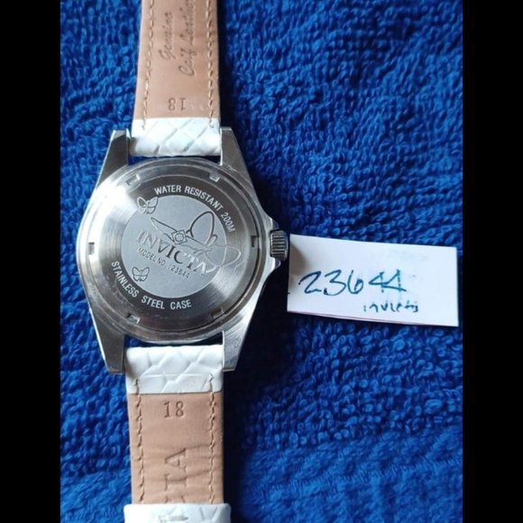 Invicta Angel model number 23644 with new battery - Picture 3 of 3